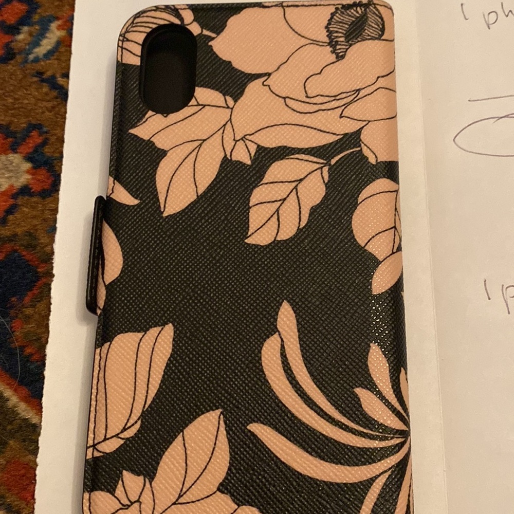 Kate Spade iPhone X case - Picture 2 of 3